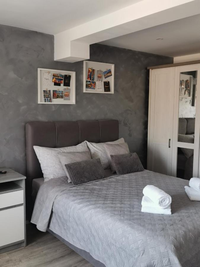 Ferienwohnung *Enjoy* Šibenik Exterior foto